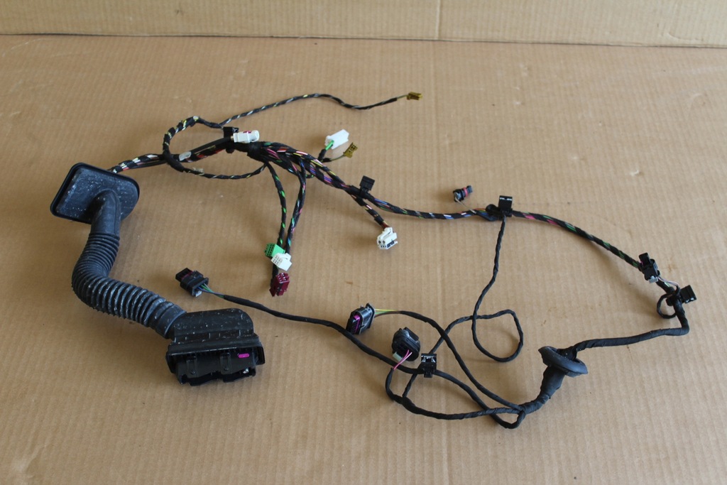 фото №1, Джгут двері права перед доводчик mercedes gle 167