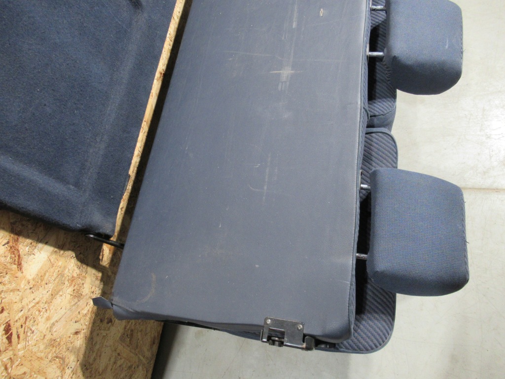 фото №6, Vw t4 сиденье заднее сиденье трёхместное сиденье 3 ряд с подлокотники i полка