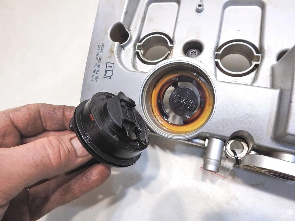 фото №6, Кришка клапанів audi a4 b7 2.0 tfsi