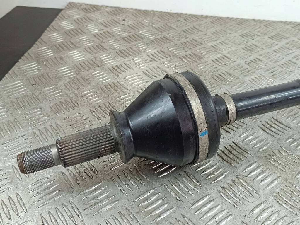 2018 maserati levante привідний вал задня 6700320360 Недорого