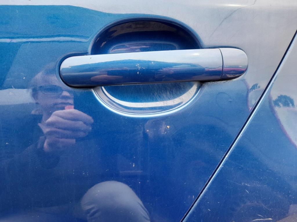 Дверь задние комплект  левая vw golf v 5 lc5j hb в Украине