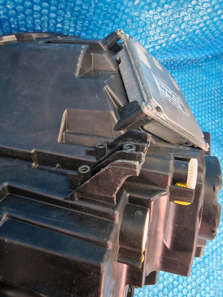 фото №8, Лампа передняя левая skoda karoq