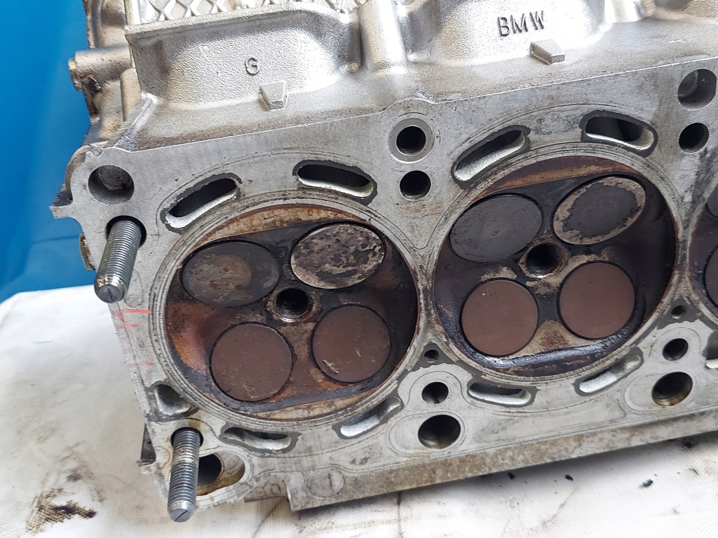 Головка bmw 840i 4.4 v8 1702381,1702377 Цена