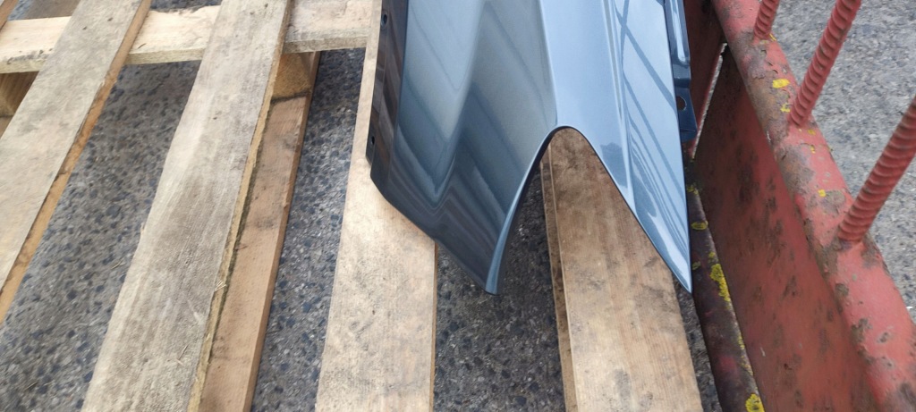 Крыло  aluminiowy правый  перед передний audi q7 4m 1.15-12.19 дорестайлинг  lx7r Оригинал