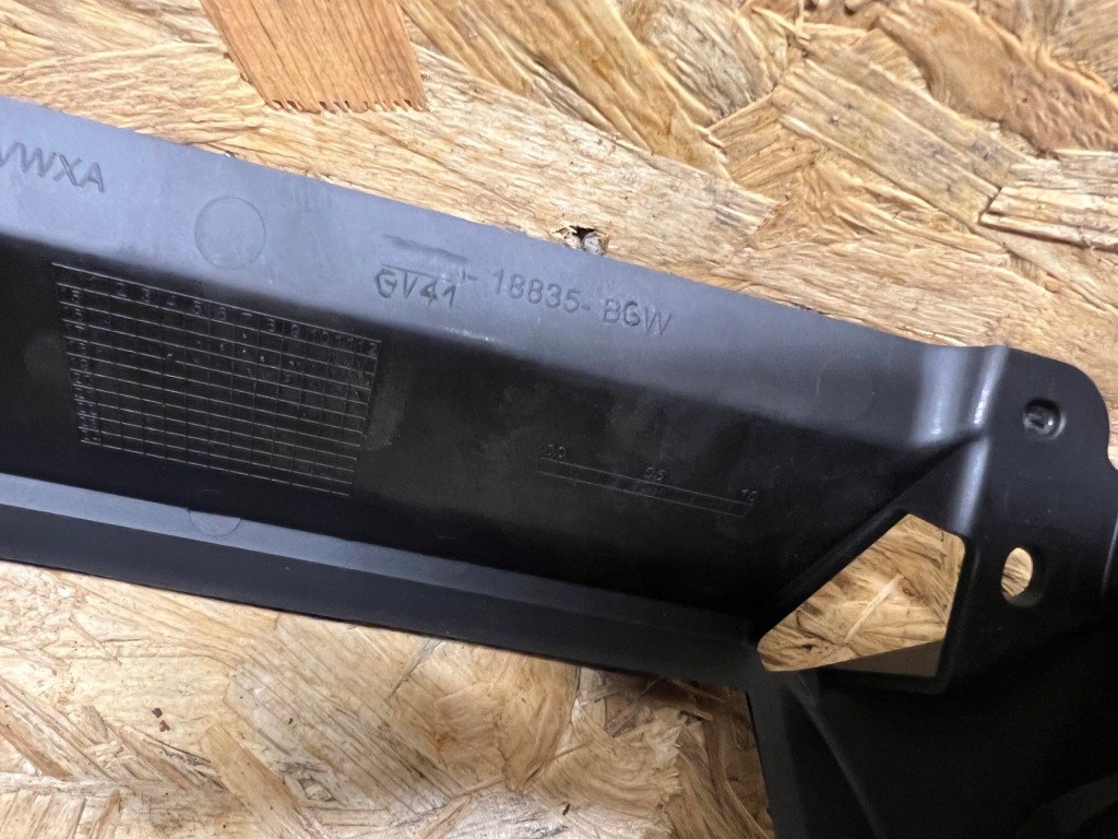 фото №3, Рамка радио панель kuga mk2 lift gv41-18835-bgw