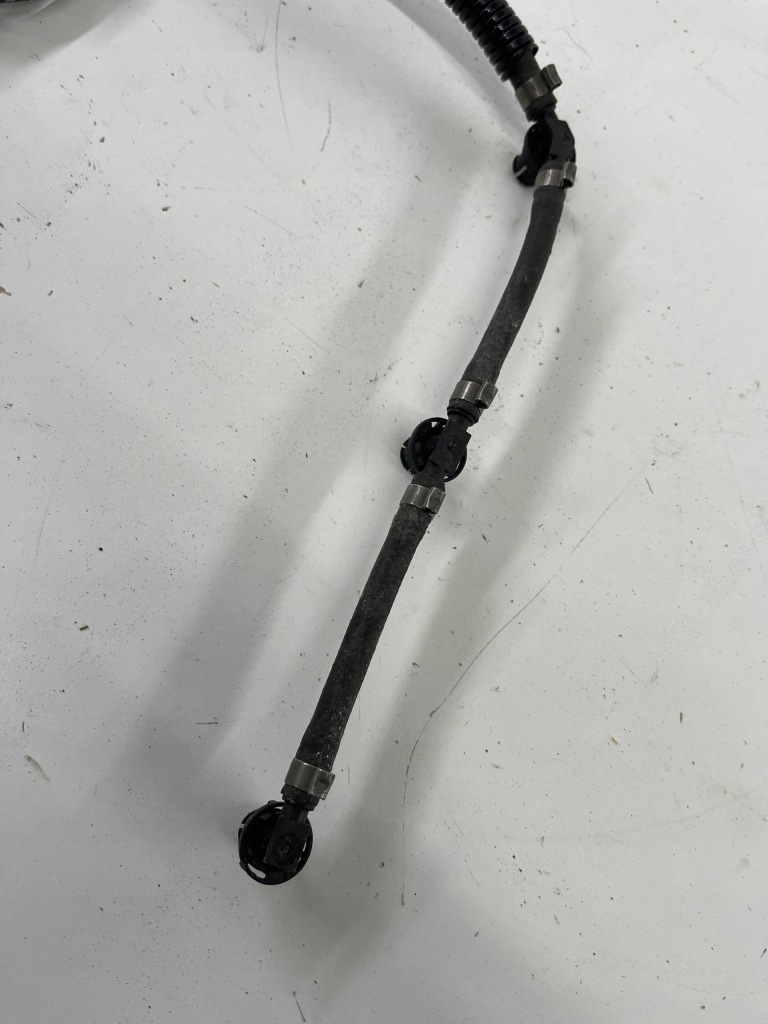 фото №3, Mercedes r-klasa w251 3.0 v6 cdi розподільник пального a6420780341 + дроти