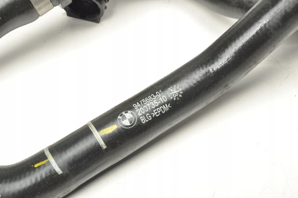 Bmw i4 g26 труба шланг воды 9475683 в Украине