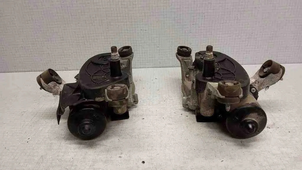 Купити Моторчик механізму двірник citroën c5 2 break re_ 53042696 1.56l