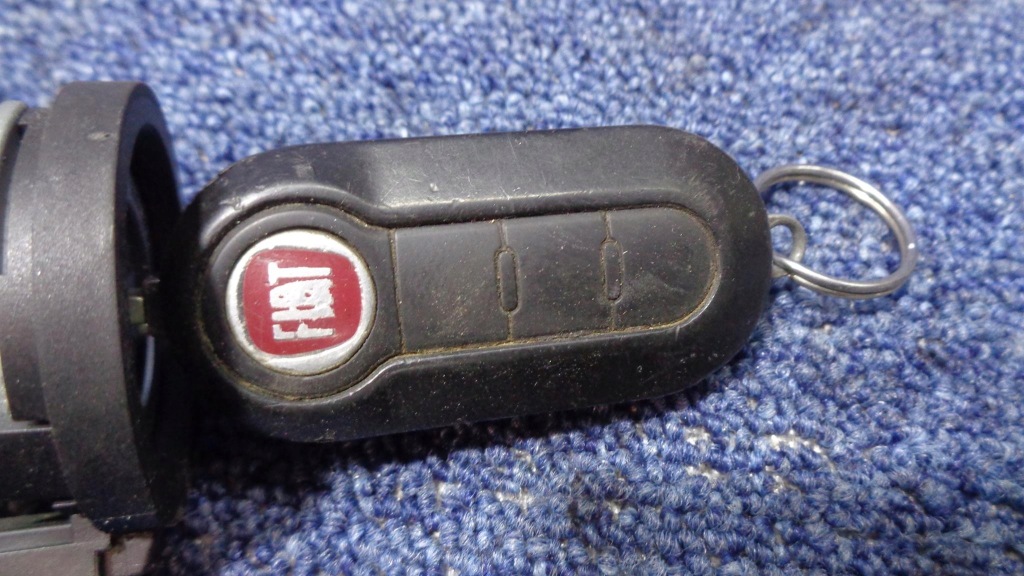 фото №12, Бортовой компьютер замок зажигания bsi fiat doblo 2 ii lift fl 1.3 m-jet euro 5+ 2015-