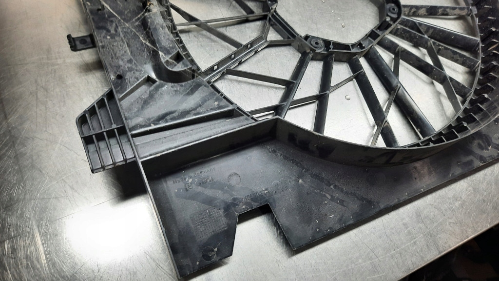 фото №11, Корпус вентилятора радиатора 30680005 volvo xc90 02-14r