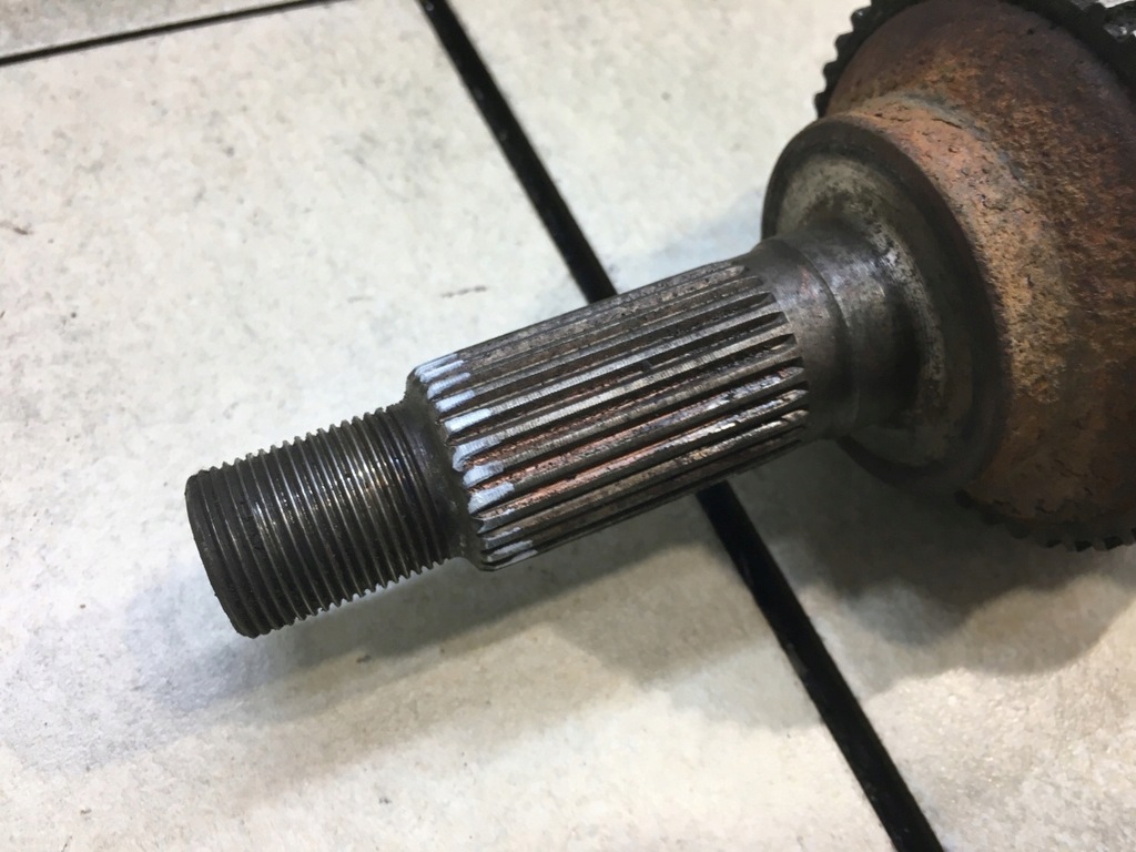 фото №3, Приводной вал левый перед ford maverick ii 2.0