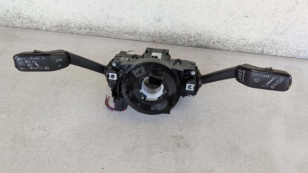 фото №1, Переключатели переключатели skoda rapid