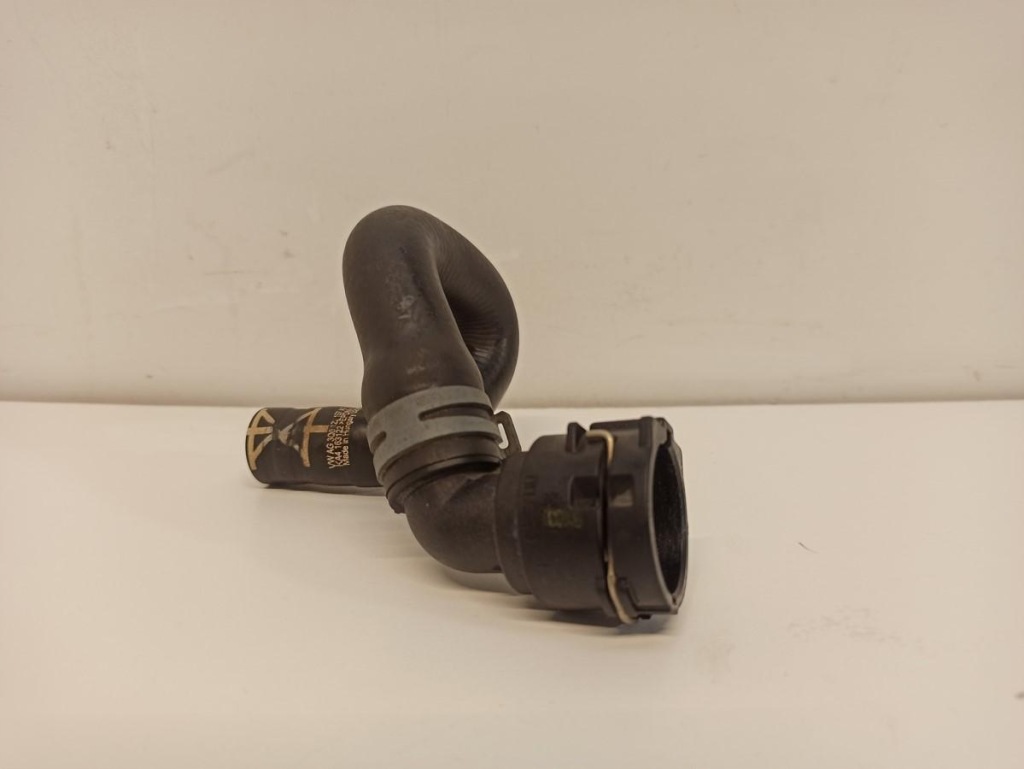 фото №1, Skoda superb iii труба шланг води 3q0122197af