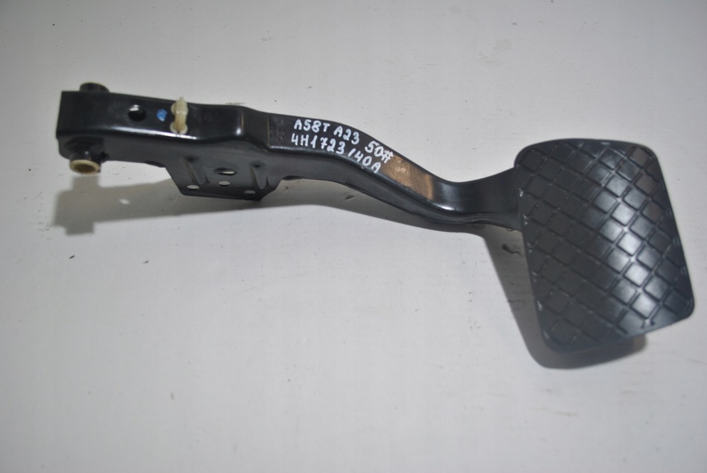 фото №1, Педаль тормоза audi a5 8t 4h1723140a