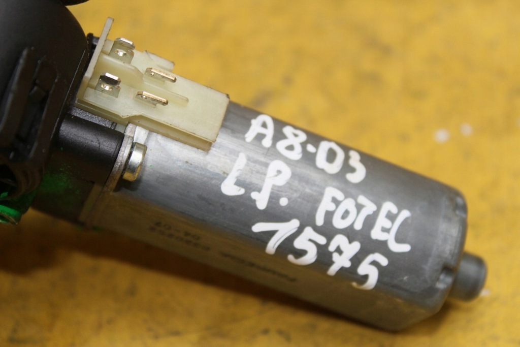 фото №8, Моторчик сидіння лівий перед a8 d3 4e0959591