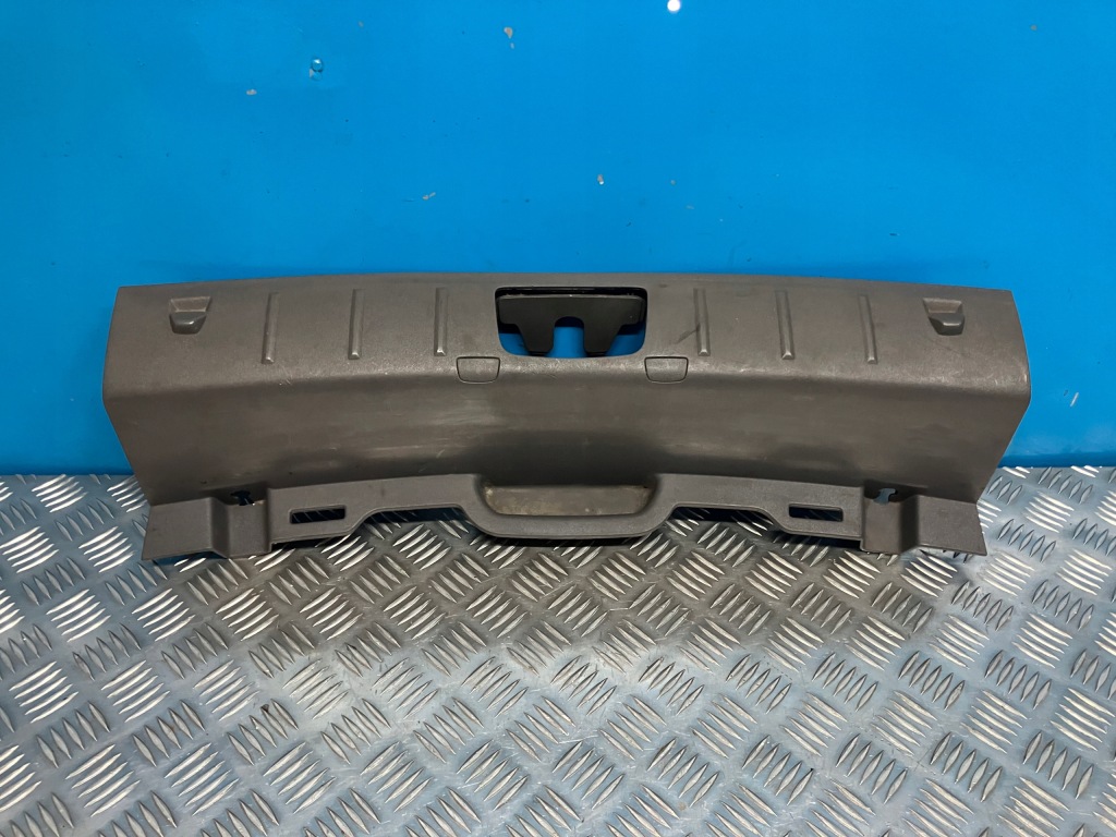 фото №1, Volvo s40 ii захист молдинг поперечина заднього багажника 9486870