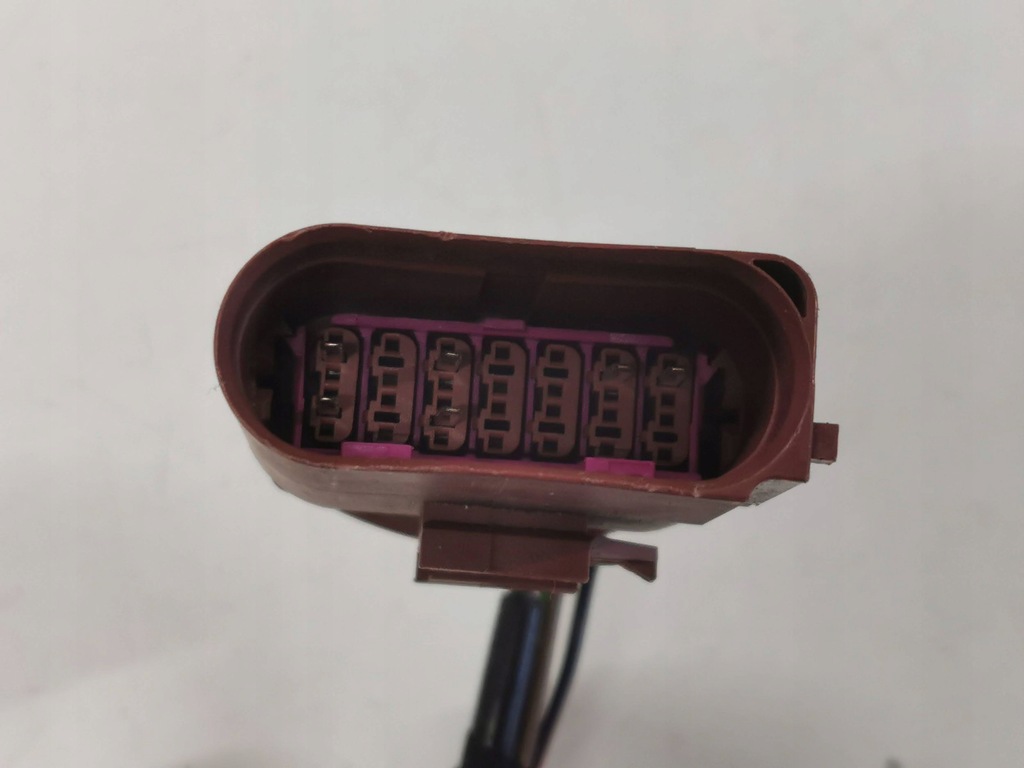 фото №10, Жгут электропроводка бампера audi q-8/q8 4m8971095r 3.077