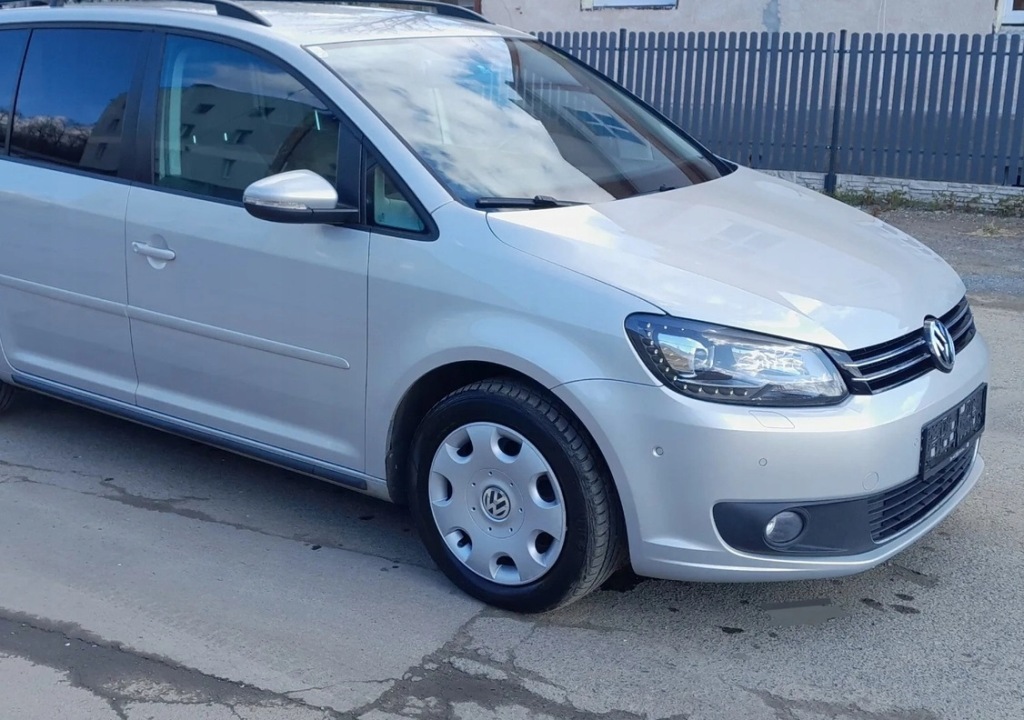 фото №1, Vw touran ii lift 2010- дверь полный правый перед правое передние lr7l