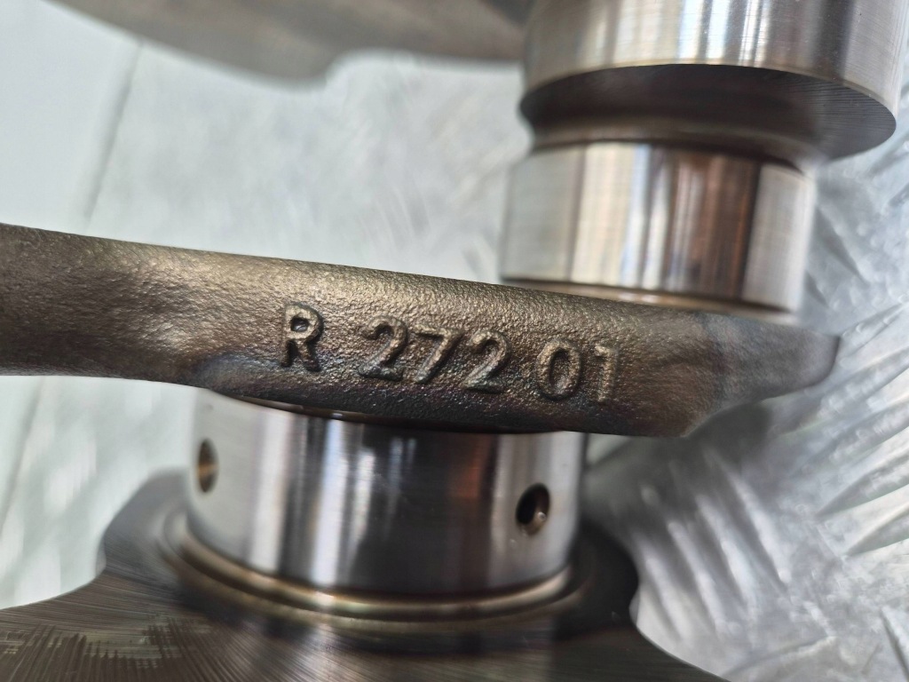 Mercedes c300 w204 wał коленчатый m272.948 r27201 Цена