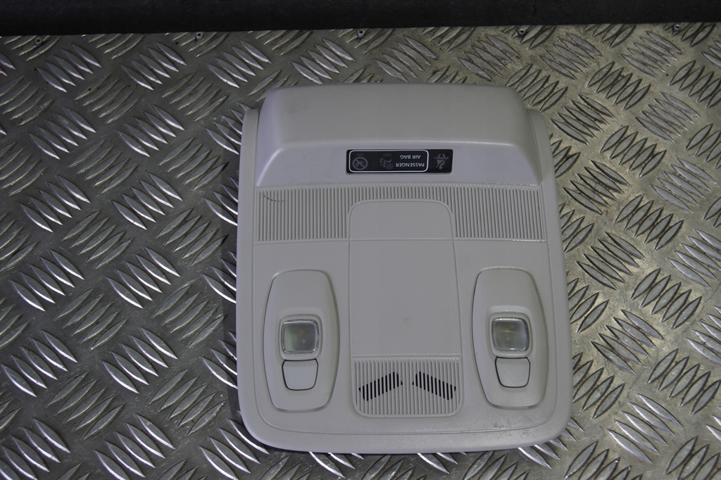 фото №1, Рамка стельовий лампа megane iv 96804882r