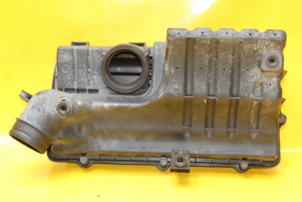 фото №8, Корпус фильтра воздуха ibiza iv 1.4 16v 036183f