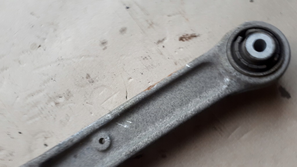 фото №8, A4 b9 8w рычаг левый перед 8w0407155a a5 8w