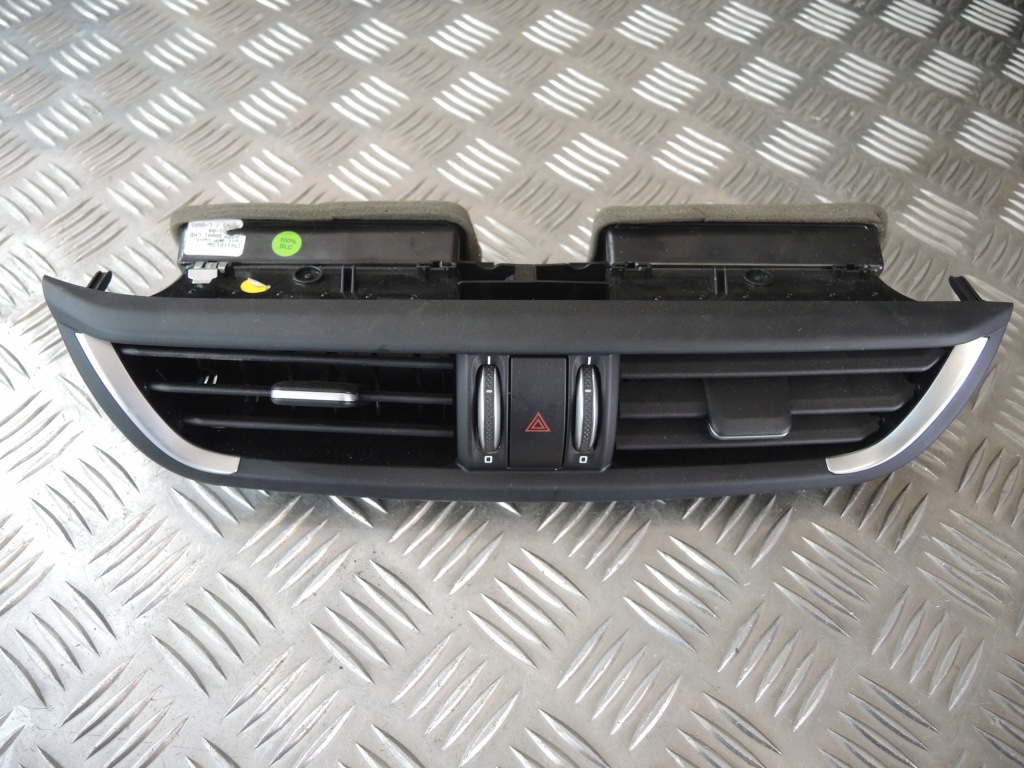 фото №1, Решітка впуск обдув повітропровід середня alfa romeo оригінальний номер 156110178