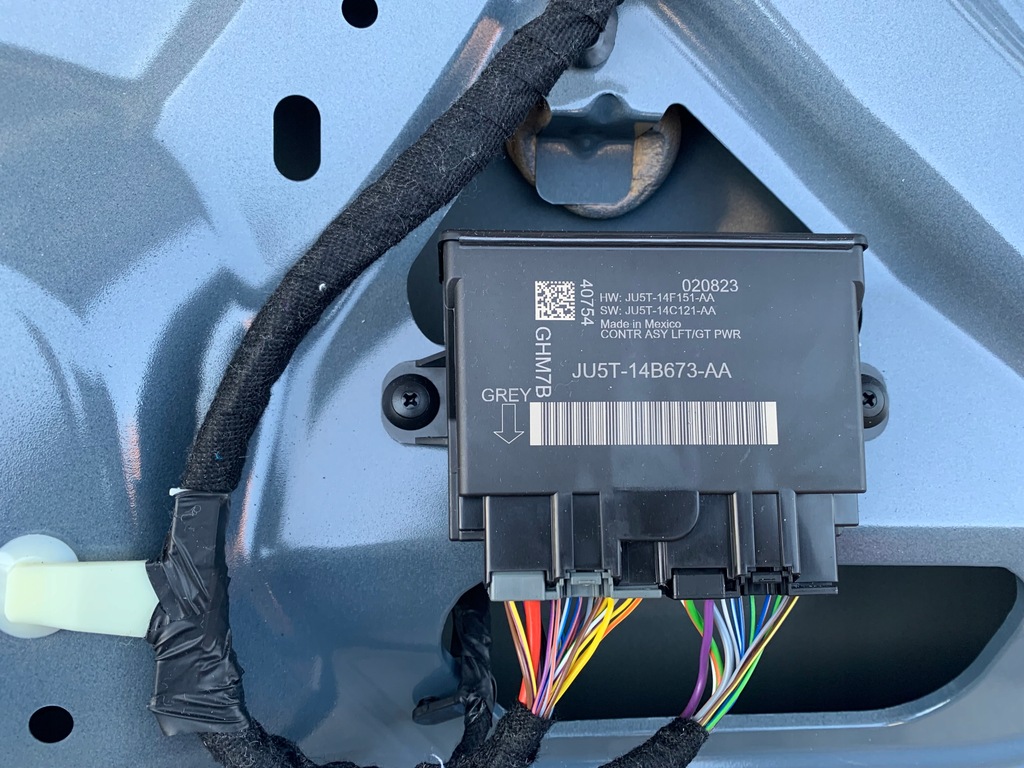 фото №10, Кришка багажника задня задня багажника kuga 24- escape usa 23- lift демонтаж лак k1