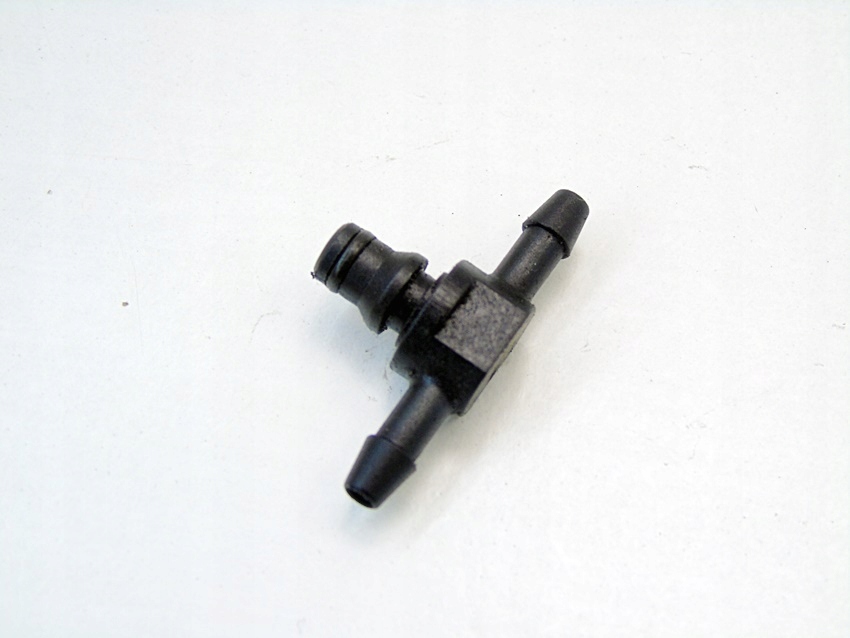 фото №1, Патрубок обратка топлива 1.9 jtd doblo punto stilo brava bravo multipla palio