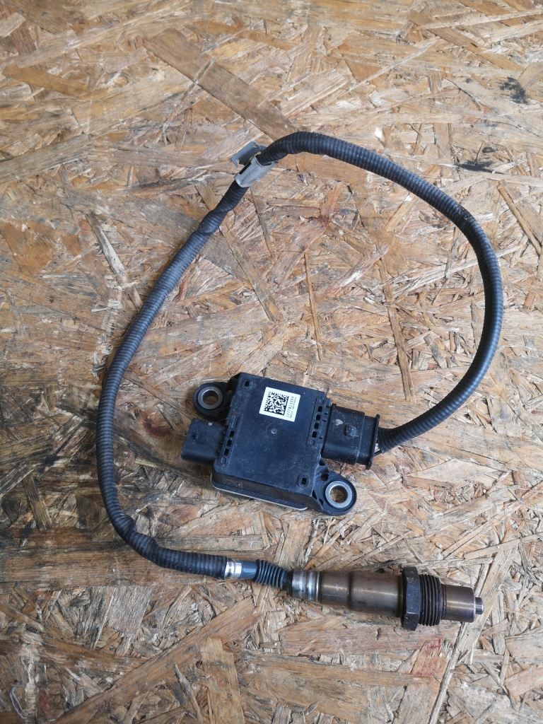 фото №1, Mercedes c-klasa w205 датчик nox a0009050508