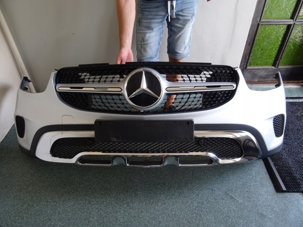 фото №1, Mercedes glc 253 x253 c253 lift бампер передній 6pdc радар