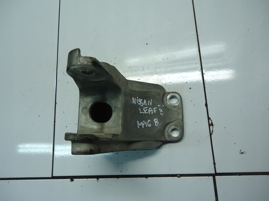 фото №1, Nissan leaf ii 2019 кронштейн двигателя