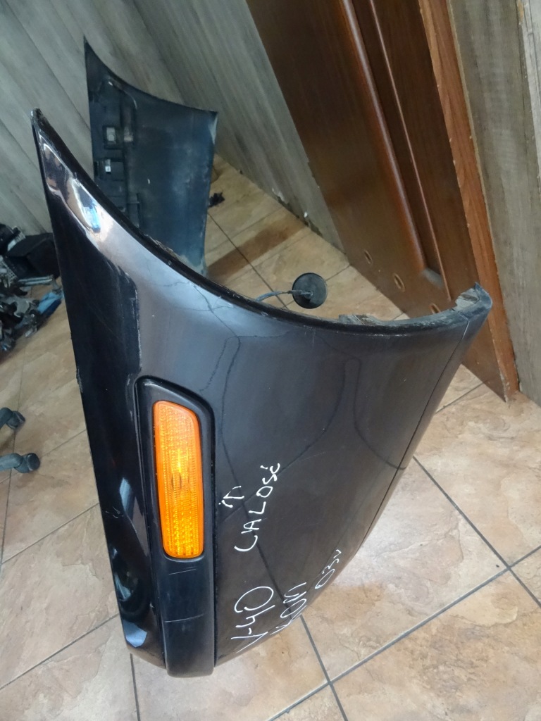 фото №8, Volvo v40 1.9dci 03' бампер задня задній