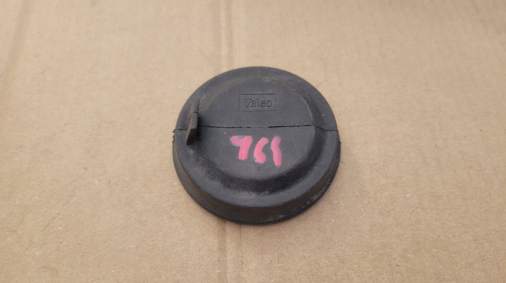 Купить Fiat scudo expert citroen c4 c5 заглушка крышка лампы фара