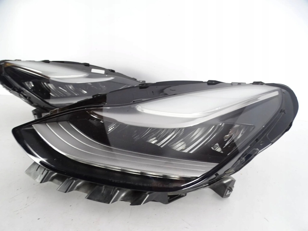 Фара перед передняя левая tesla 3 full led Доставка