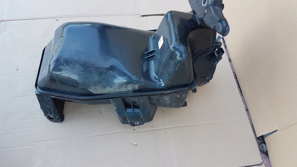 фото №10, Бак adblue volvo xc60 ii