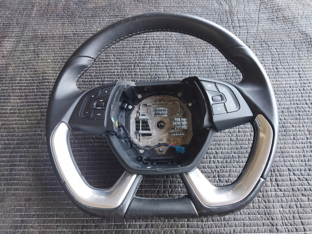 фото №1, Citroen ds5 воздуховод 128