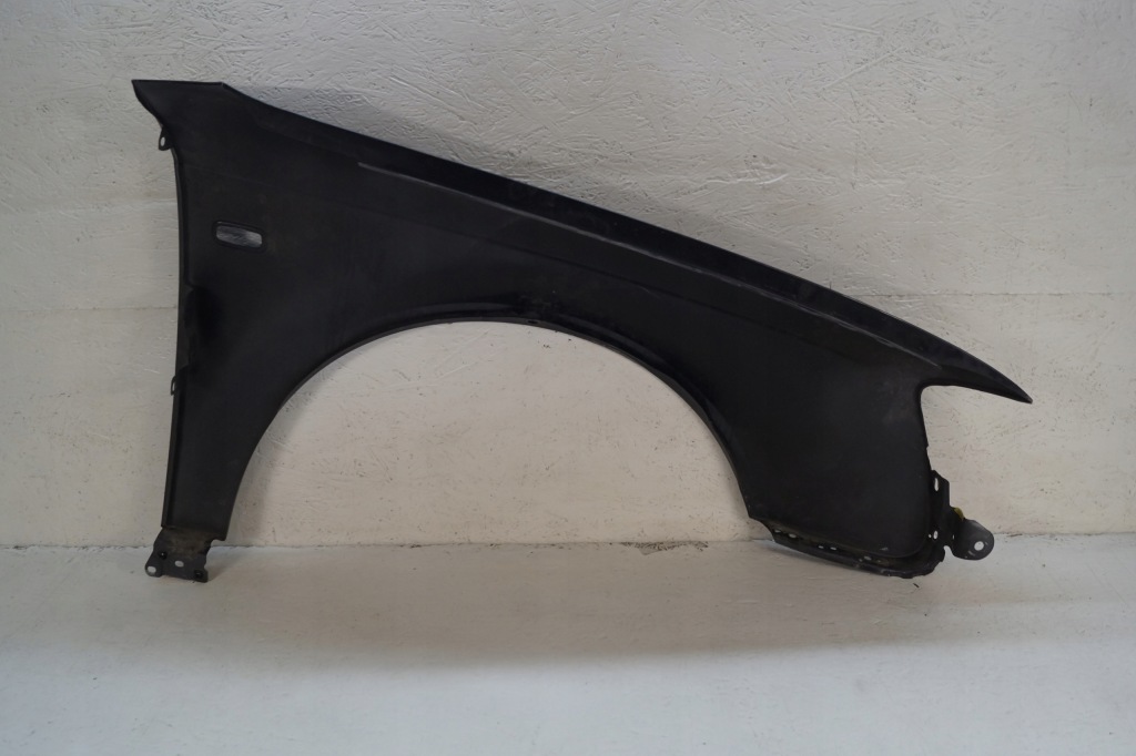 Audi a4 b7 крила ліва перед колір lz7l Доставка