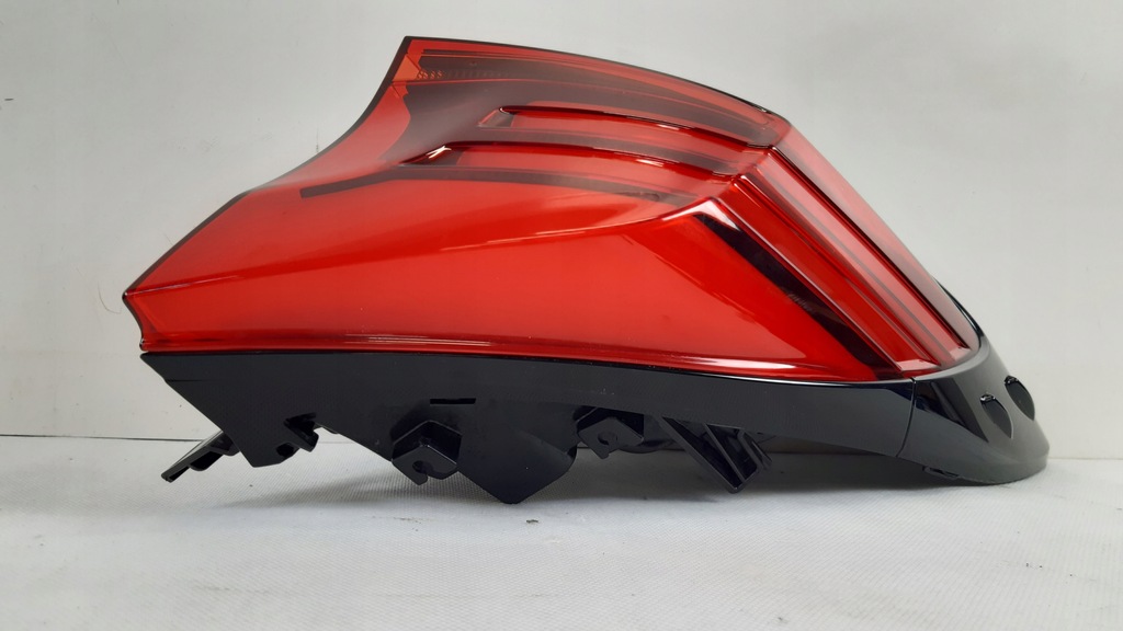 фото №6, Toyota c-hr лампа права задня 81550-f4130