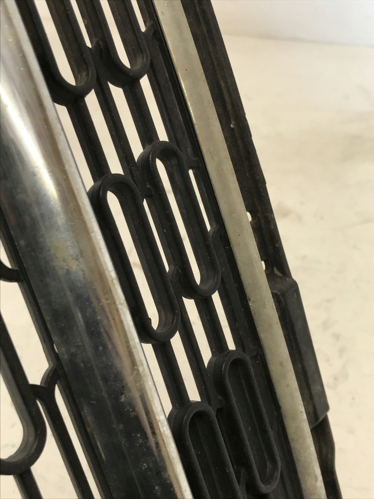 фото №8, Решётка средняя бампера перед mini r55 r56 r57