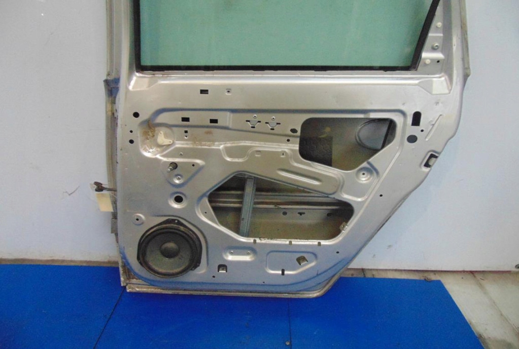 фото №8, Opel meriva a дверь голый правый задняя