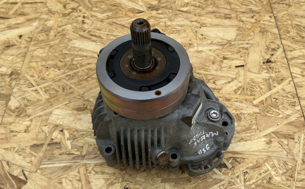 фото №14, Розподільник редуктор коробки porsche macan turbo 95b 95b341010 95b927755b