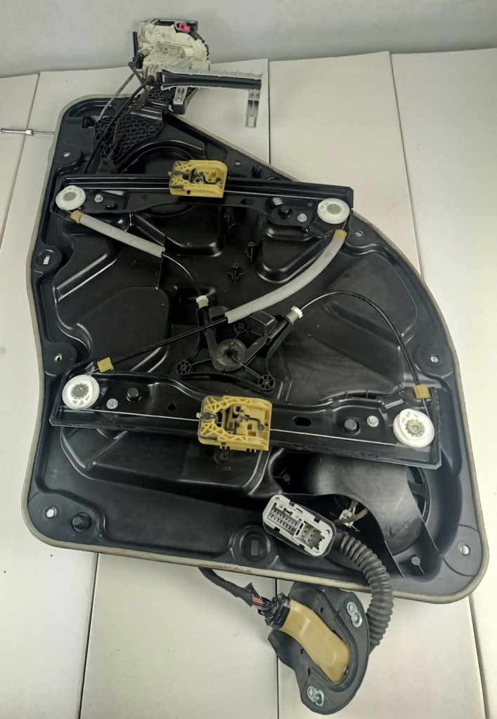 фото №1, Панель двері durango задня лівий 2011-2022