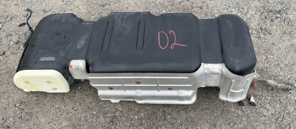 O2 cadillac escalade iv 2014 - 6.2 bak бак топлива насос 15823276 13513 в Украине