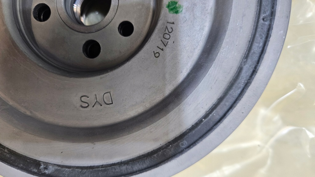 фото №8, Шкив с глушителем колебаний man tge vw crafter 04l105251p nowe