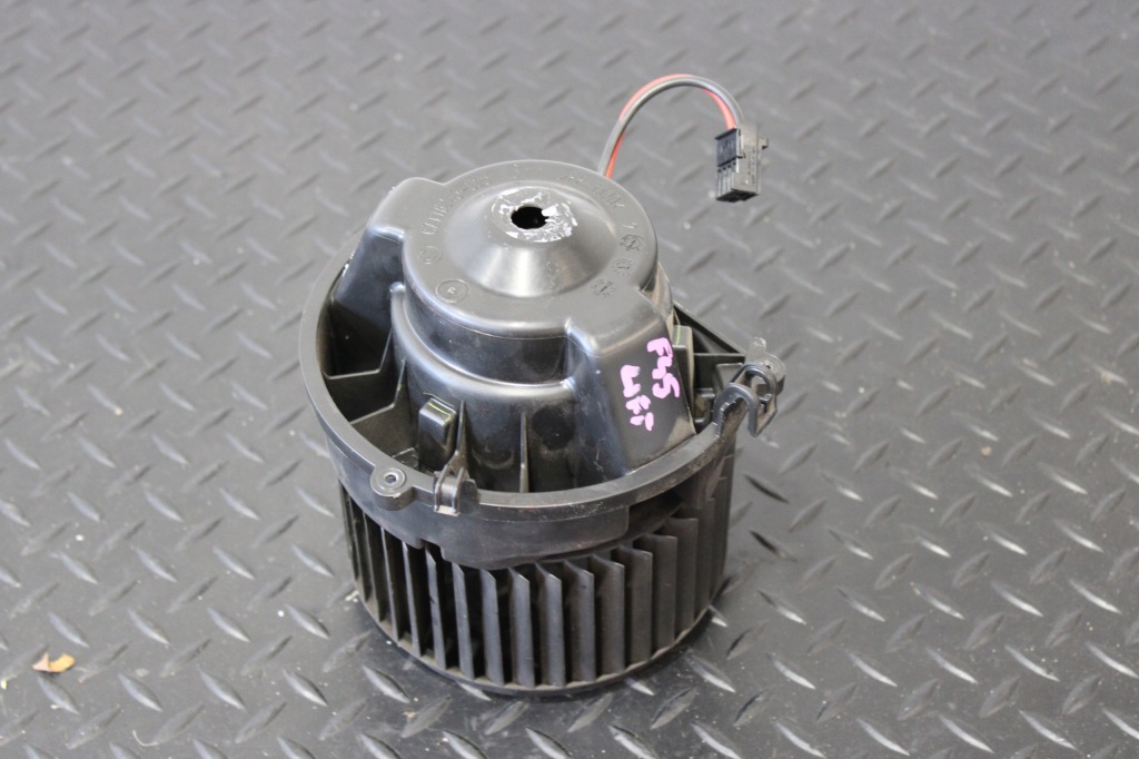 фото №1, Повітродувка вентилятор обігрівача bmw 2 f45 active tourer lift