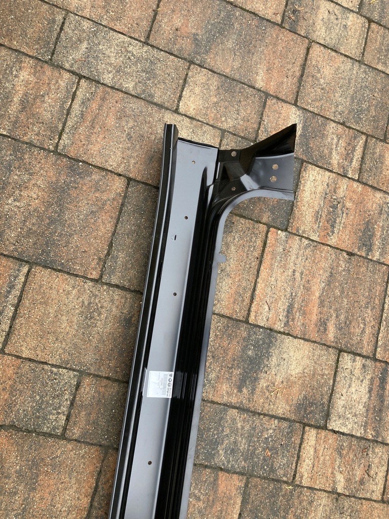 фото №11, Fiat 500 порог обшивка правое оригинал nowe