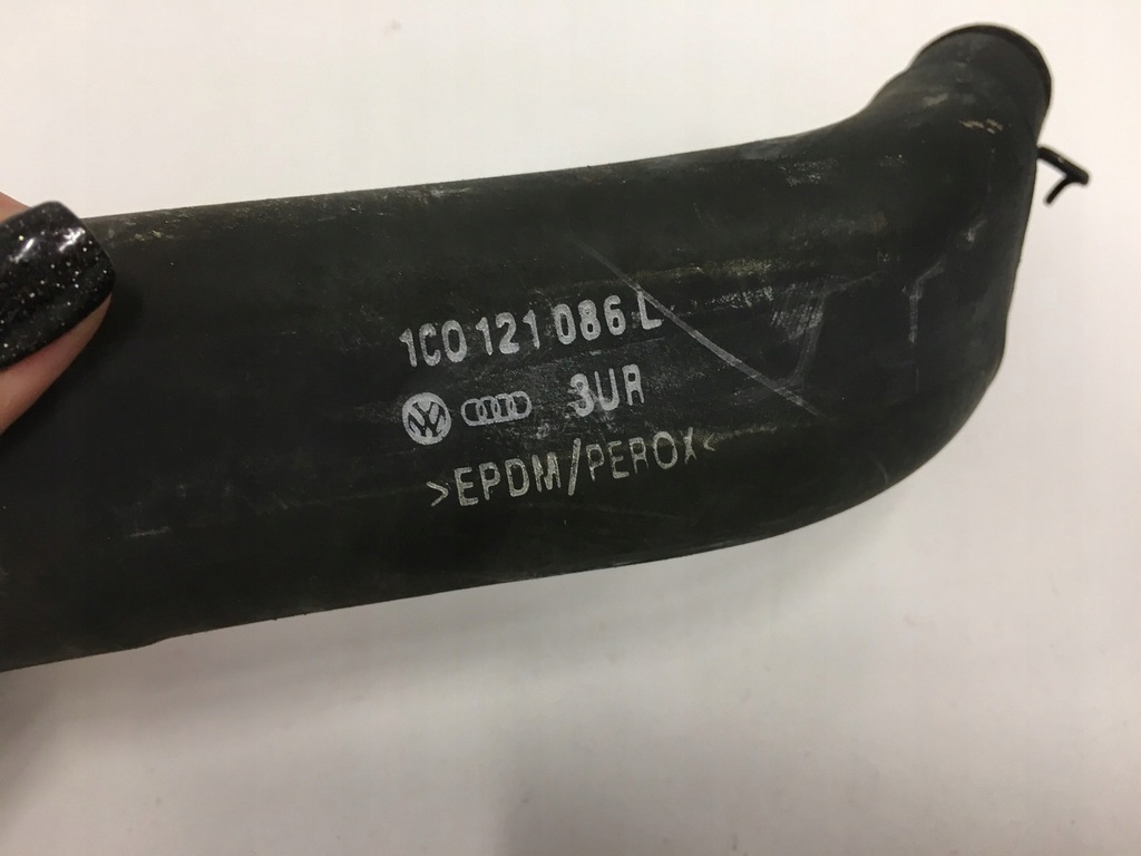 фото №8, Шланг системы охлаждение 1c0121086l vw new beetle