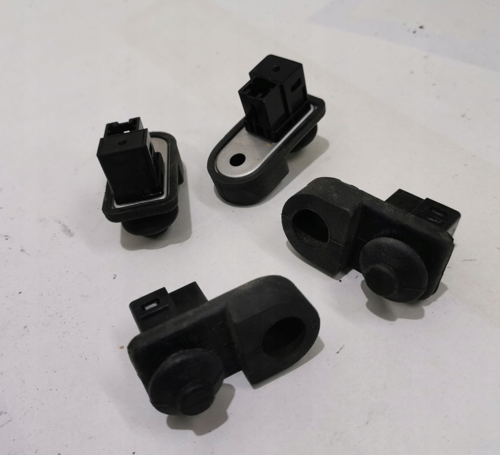 фото №1, Forester sj iv 13-датчик концевой открывания дверь