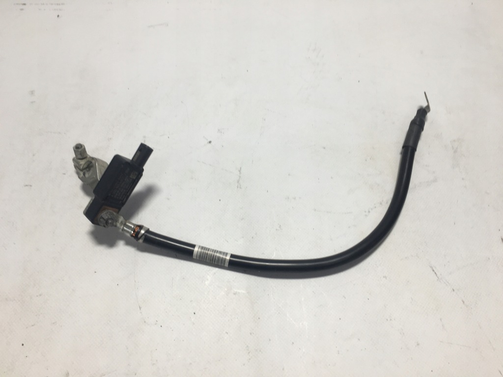 фото №1, Клемма минусовая mercedes w205 1.6 cdi a0009056507